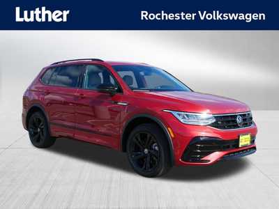2024 Volkswagen Tiguan, $35641. Photo 1