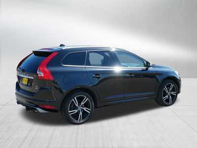 2017 Volvo XC60, $17798. Photo 7