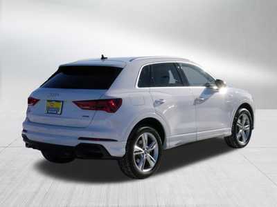 2022 Audi Q3, $30000. Photo 7