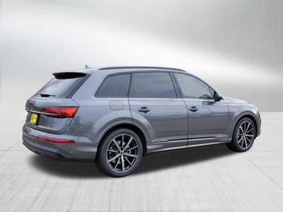 2022 Audi Q7, $45698. Photo 7