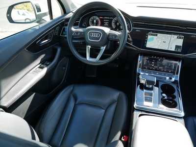 2023 Audi Q7, $40798. Photo 9
