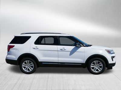 2019 Ford Explorer, $15998. Photo 8