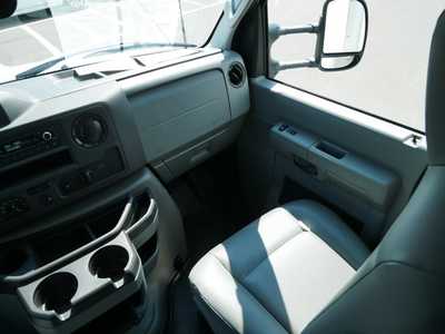 2024 Ford Van,Cargo, $44498. Photo 11