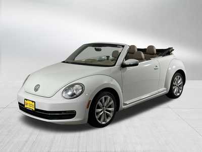 2014 Volkswagen Beetle, $17998. Photo 12