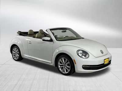 2014 Volkswagen Beetle, $17998. Photo 9