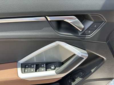 2025 Audi Q3, $43155. Photo 12