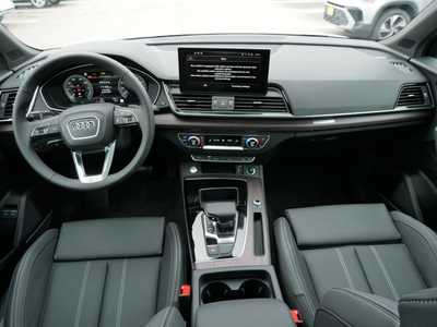 2025 Audi Q5, $65475. Photo 6