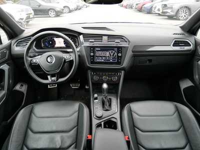 2019 Volkswagen Tiguan, $23698. Photo 10