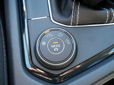 2025 Volkswagen Taos, $33126. Photo 11