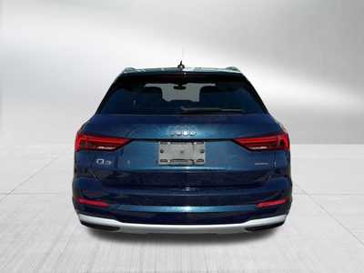 2020 Audi Q3, $20000. Photo 7