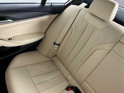 2022 BMW 5 Series, $37998. Photo 12