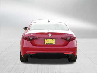 2018 Alfa Romeo Giulia, $18798. Photo 6