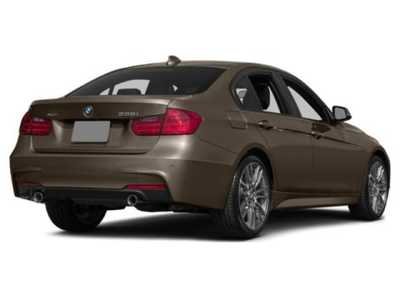2015 BMW 3 Series, $15000. Photo 2
