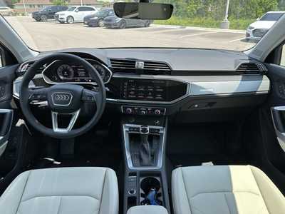 2025 Audi Q3, $46330. Photo 10