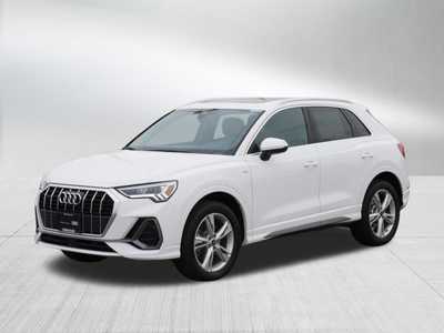2023 Audi Q3, $33998. Photo 3