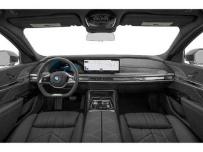 2025 BMW i7, $129125. Photo 10