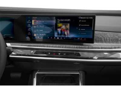 2025 BMW i7, $129125. Photo 12