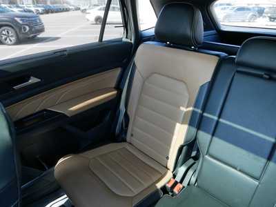 2021 Volkswagen Atlas, $29798. Photo 12