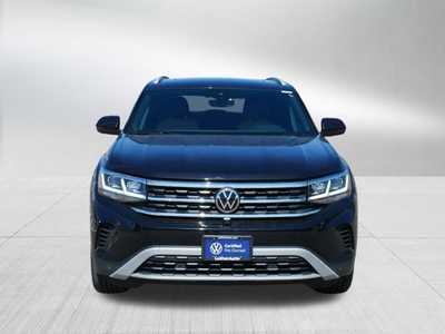 2021 Volkswagen Atlas, $29798. Photo 2