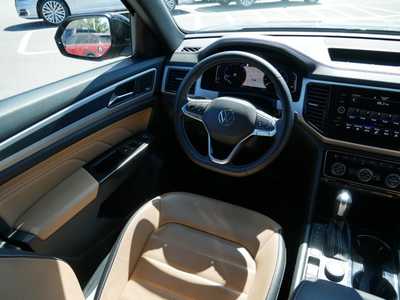 2021 Volkswagen Atlas, $29798. Photo 9