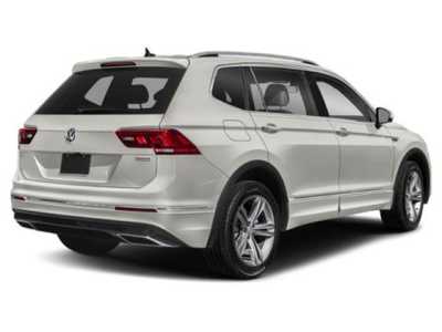 2019 Volkswagen Tiguan, $18998. Photo 2