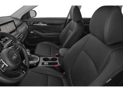 2021 Kia Seltos, $20000. Photo 12