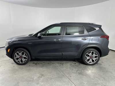 2021 Kia Seltos, $20000. Photo 4