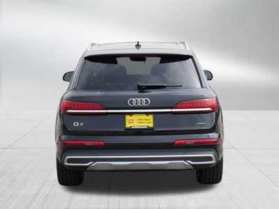 2022 Audi Q7, $45998. Photo 6