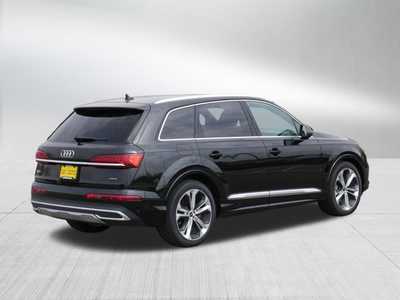 2022 Audi Q7, $45998. Photo 7