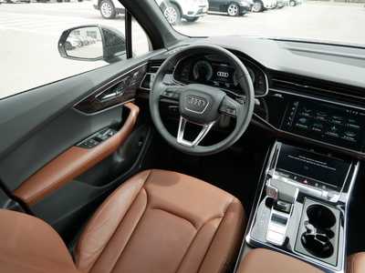 2022 Audi Q7, $45998. Photo 9