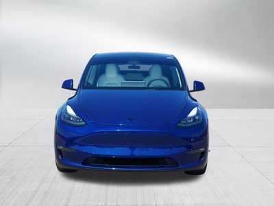 2023 Tesla Model Y, $35998. Photo 2