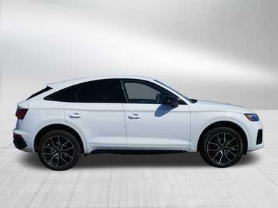 2024 Audi SQ5, $61998. Photo 8