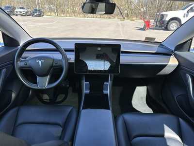 2018 Tesla Model 3, $21498. Photo 9