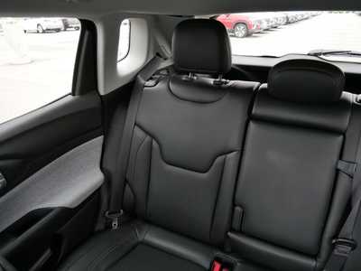 2022 Jeep Compass, $22498. Photo 12