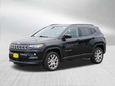 2022 Jeep Compass, $22498. Photo 3