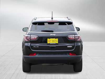 2022 Jeep Compass, $22498. Photo 6