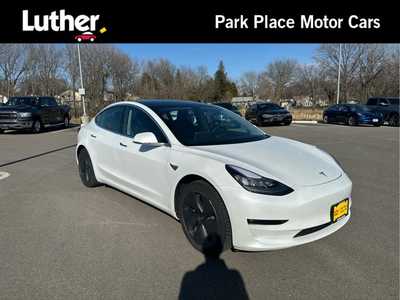 2020 Tesla Model 3, $24498. Photo 1