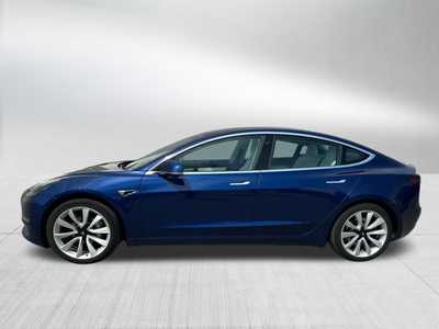 2019 Tesla Model 3, $21998. Photo 4