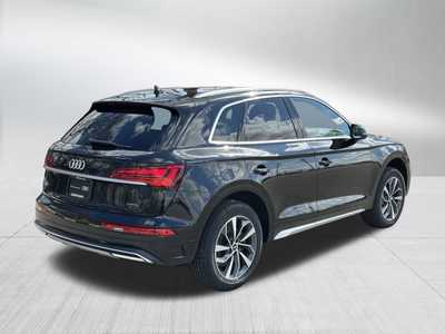 2021 Audi Q5, $30000. Photo 7