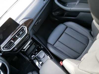 2022 BMW X3, $35498. Photo 11