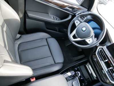 2022 BMW X3, $35498. Photo 9