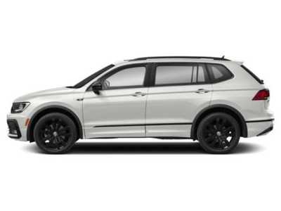 2021 Volkswagen Tiguan, $25998. Photo 3