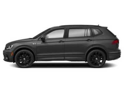 2021 Volkswagen Tiguan, $25998. Photo 6