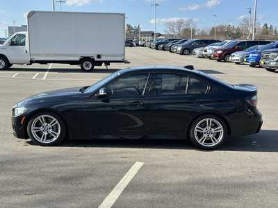 2015 BMW 3 Series, $15000. Photo 4