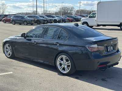 2015 BMW 3 Series, $15000. Photo 5