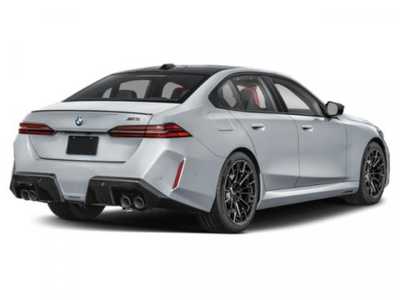 2026 BMW M5, $131415. Photo 5