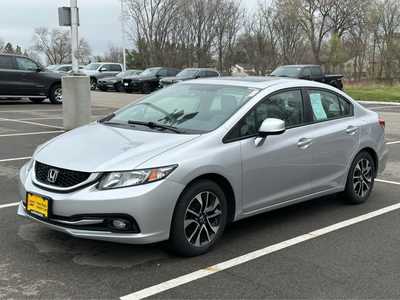 2013 Honda Civic, $13498. Photo 3