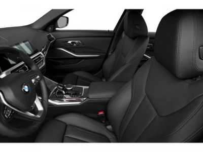 2021 BMW 3 Series, $31998. Photo 12