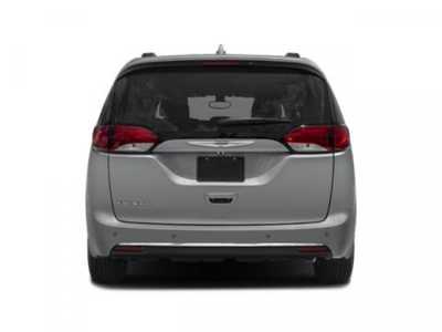 2020 Chrysler Pacifica, $23998. Photo 8