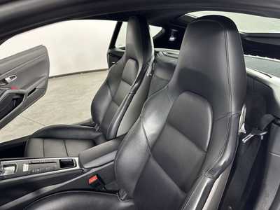 2016 Porsche Cayman, $45000. Photo 9